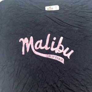 💙 Hollister Malibu Graphic Shirt
